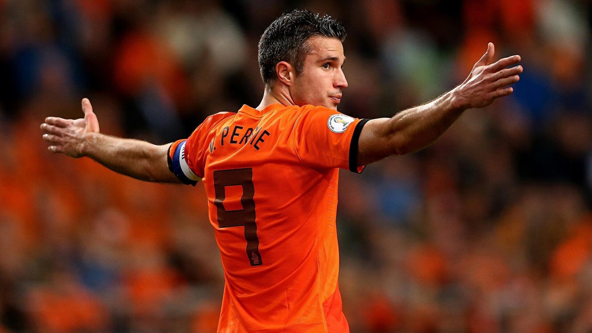 是否应规范主帅比赛中战术手势标准，主帅的旗帜叫什么